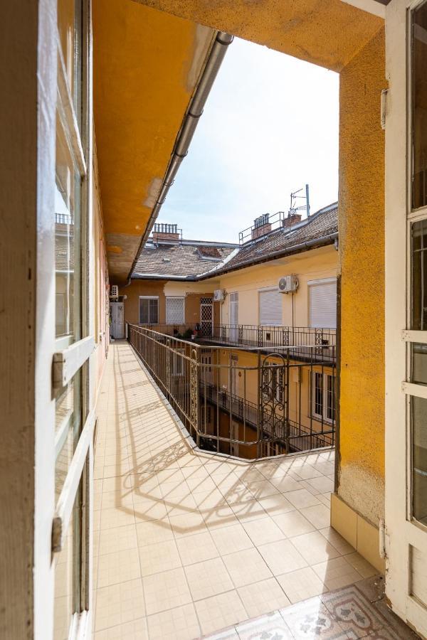 Sunny New Luxurious Home At The Jewish District บูดาเปสต์ ภายนอก รูปภาพ